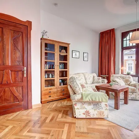 Apartment Medici, Ahlbeck - Seitlicher Meerblick